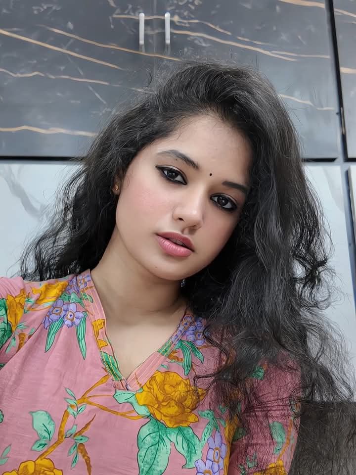 अनन्या